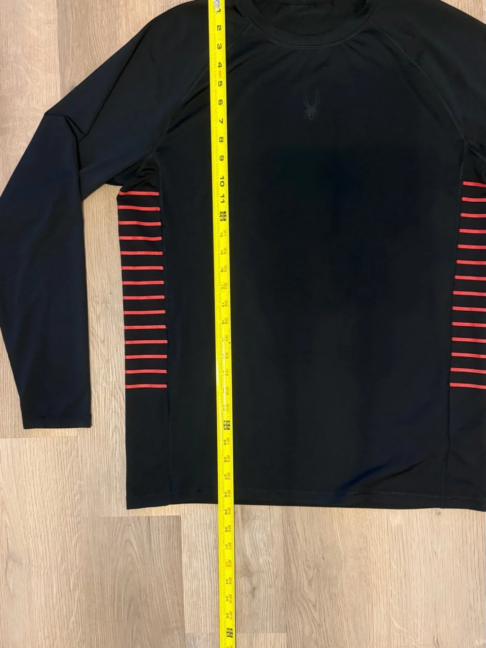 Spyder Swim Black Long Sleeve Rash Guard Red Stripe Logo Men’s Medium